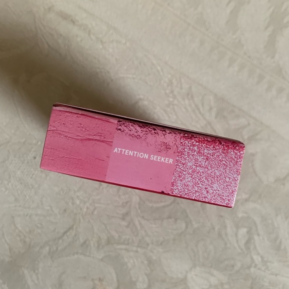 One/Size O/S Cheek Clapper 3D Blush Trio Attention Seeker BNIB - Picture 3 of 16